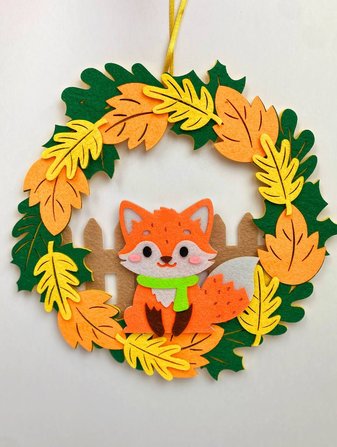 Felt wreath “Fox”